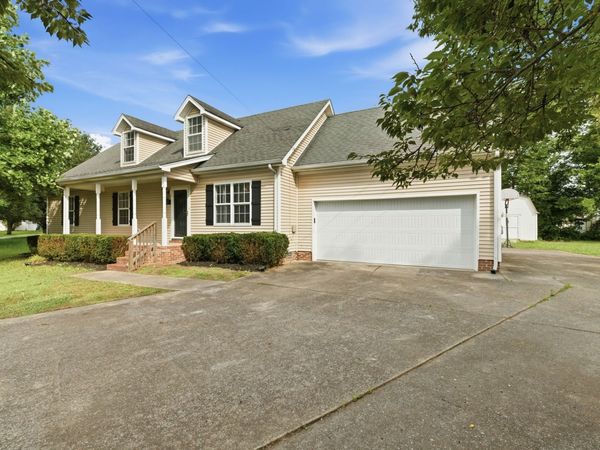 157 Millwood Dr, Murfreesboro, TN 37127