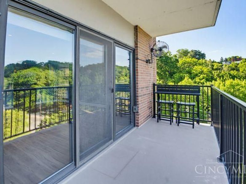 1815 Wm H Taft Road, Unit 711, Cincinnati, OH 45206 Photo 8