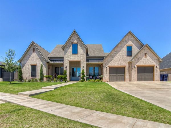 10713 NW 26th Street, Yukon, OK 73099
