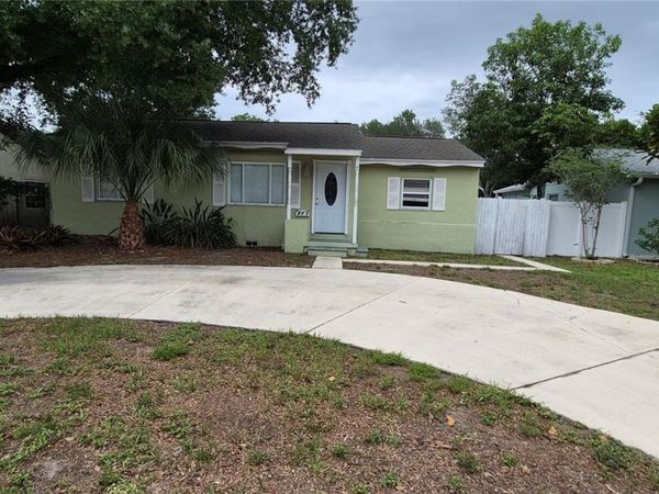 425 40TH AVENUE NE, ST PETERSBURG, FL 33703