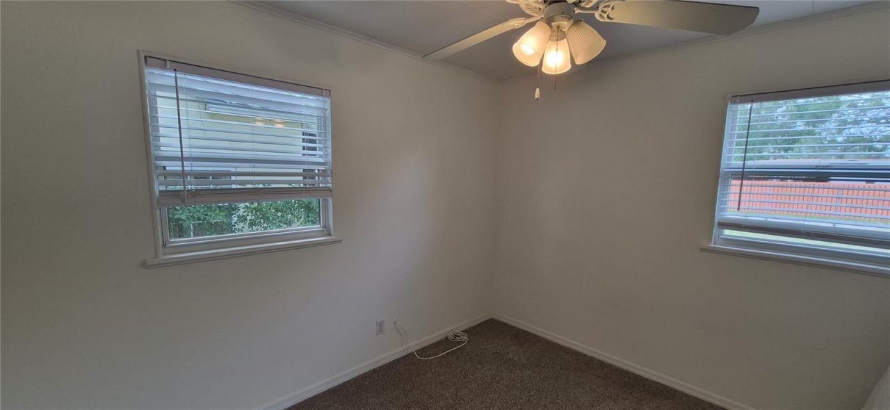 425 40th Avenue Ne, Saint Petersburg, FL 33703 Photo