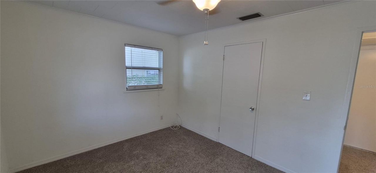 425 40th Avenue Ne, Saint Petersburg, FL 33703 Photo