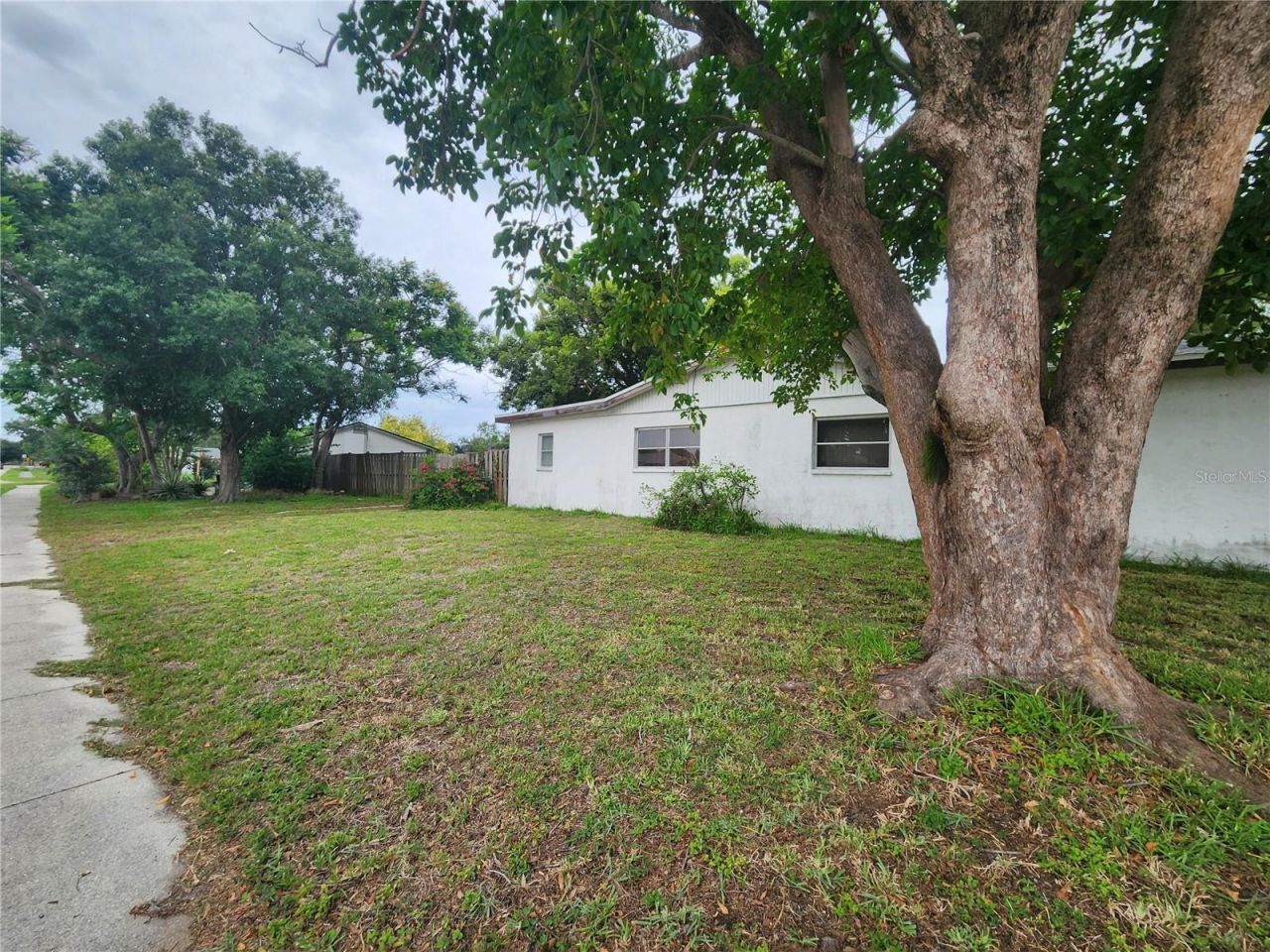 848 Ponderosa Pine Lane, Sarasota, FL 34243 Photo