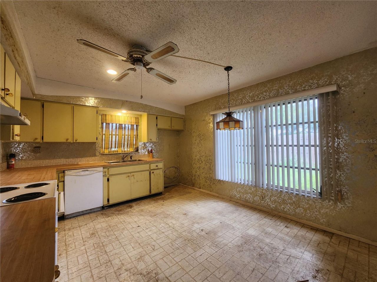 848 Ponderosa Pine Lane, Sarasota, FL 34243 Photo