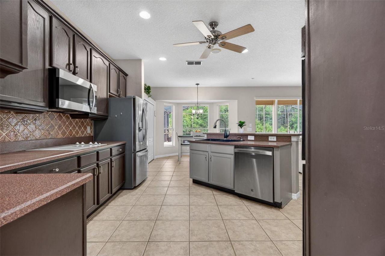 1880 Oak Grove Chase Drive, Orlando, FL 32820 Photo