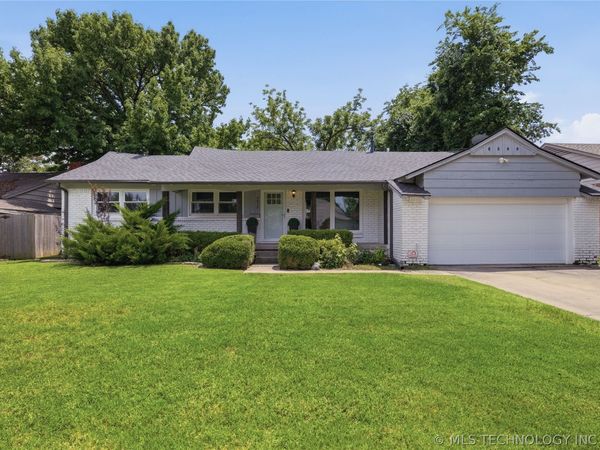 4612 E 56th Court , Tulsa, OK 74135