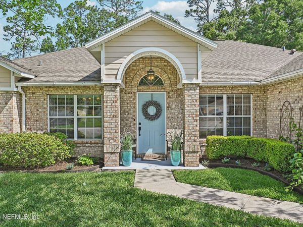 10383 MEADOW POINT Drive, Jacksonville, FL 32221