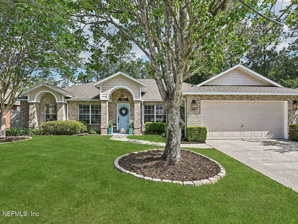 10383 MEADOW POINT Drive, Jacksonville, FL 32221