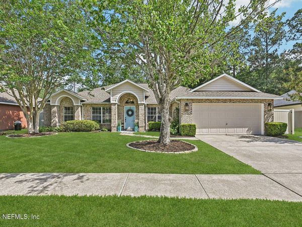 10383 MEADOW POINT Drive, Jacksonville, FL 32221