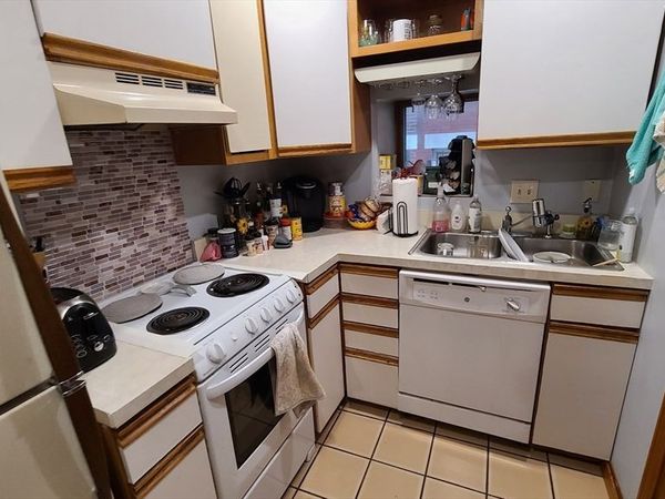 183 Endicott Street, Unit 1, Boston, MA 02113