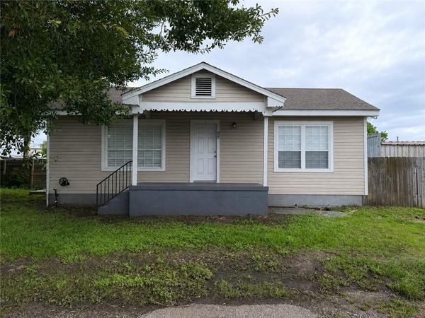 524 BERTUCCI Street , Marrero, LA 70072