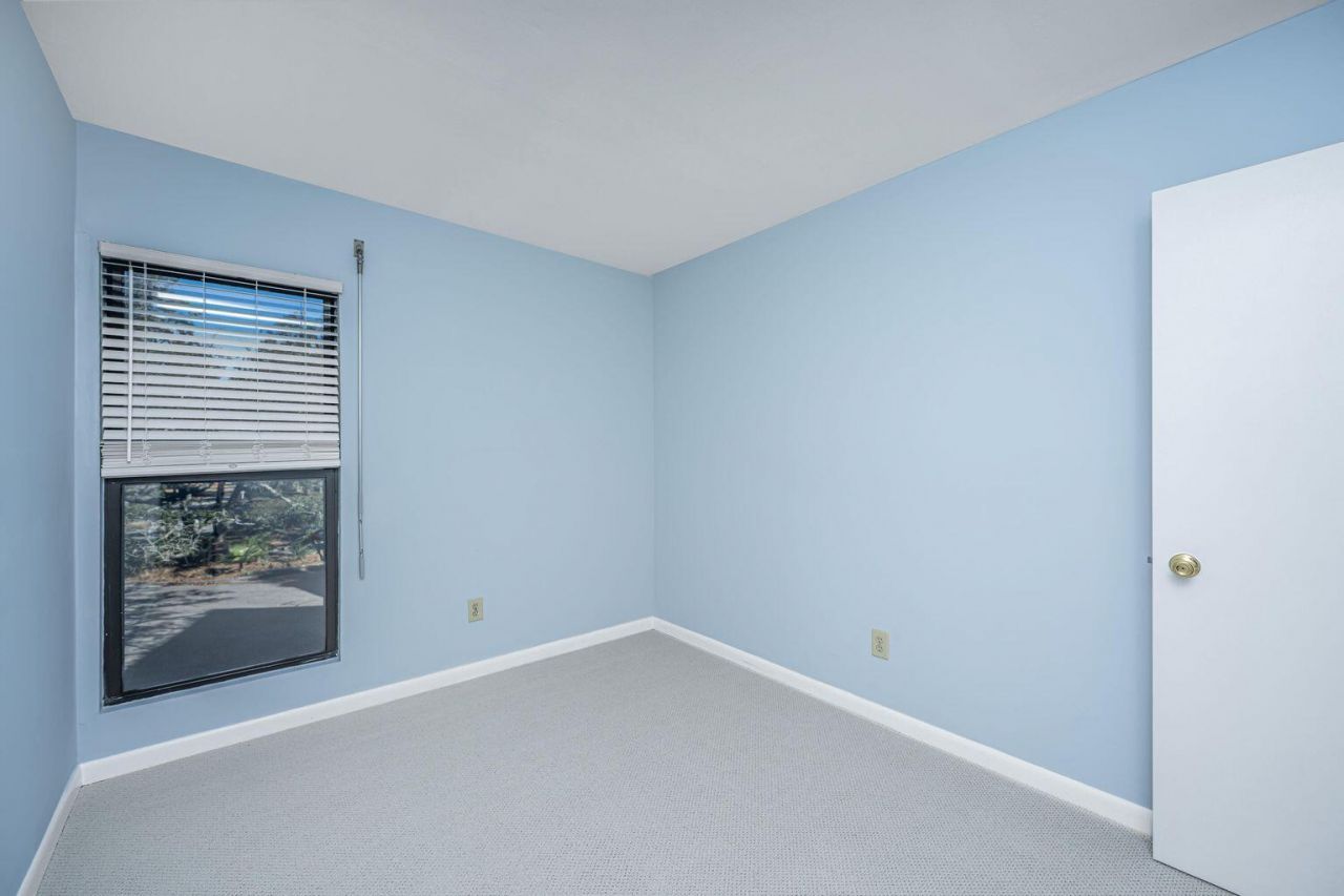 242 Little Oak Drive Photo 28