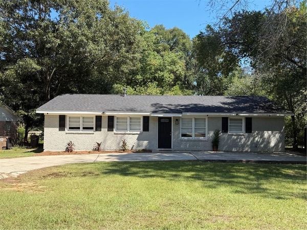 304 Syracuse Street, Mobile, AL 36608