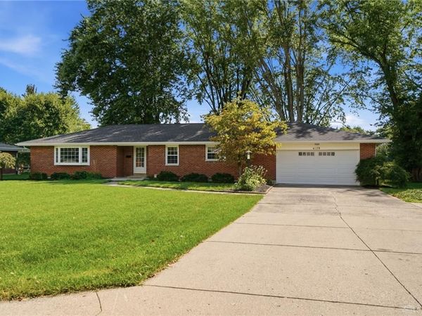 4179 W Franklin Street, Bellbrook, OH 45305