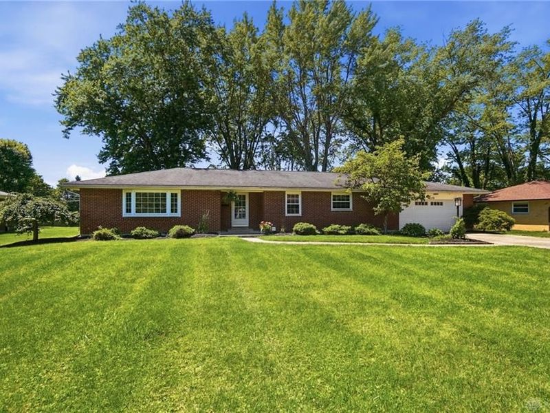 4179 W Franklin Street, Bellbrook, OH 45305 Photo 4