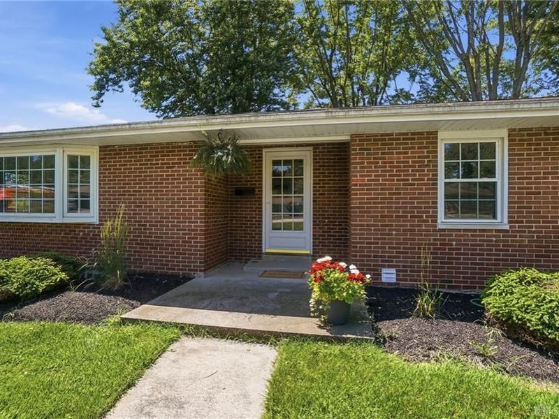 4179 W Franklin Street, Bellbrook, OH 45305 Photo 6