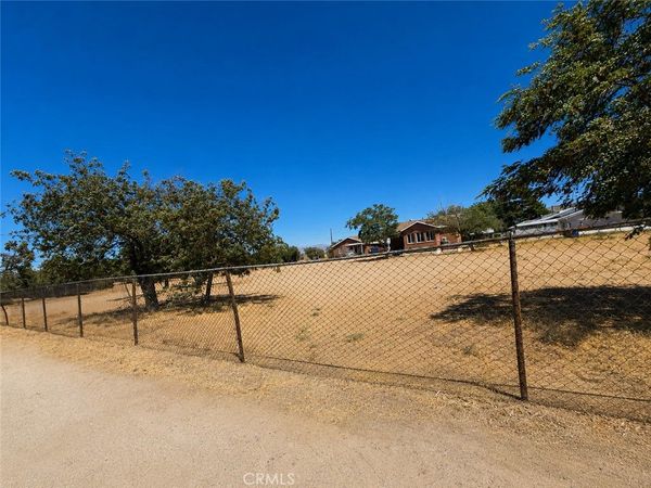 8511 C Avenue , Hesperia, CA 92345