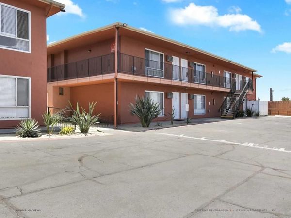 1362 E Main Street , El Cajon, CA 92021