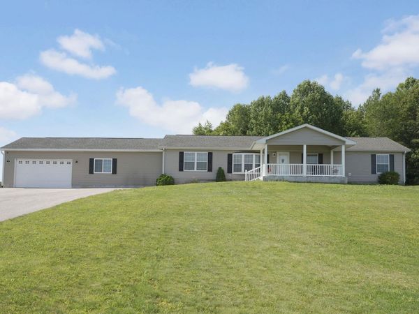 110 Brinegar Drive, Springville, IN 47462