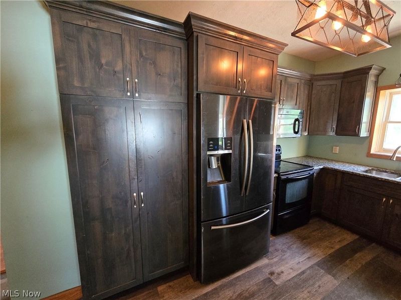 14298 Chardon Windsor Road, Chardon, OH 44024 Photo 6