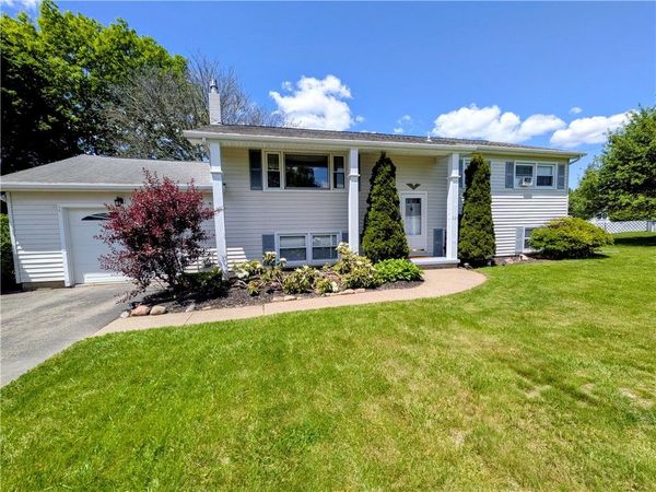 225 Meadowlark Road , Horseheads, NY 14845
