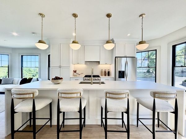 142 Metropolitan, Unit PH, Boston, MA 02131