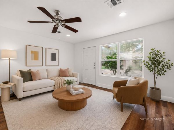 1101 Grove BLVD , Unit 208, Austin, TX 78741