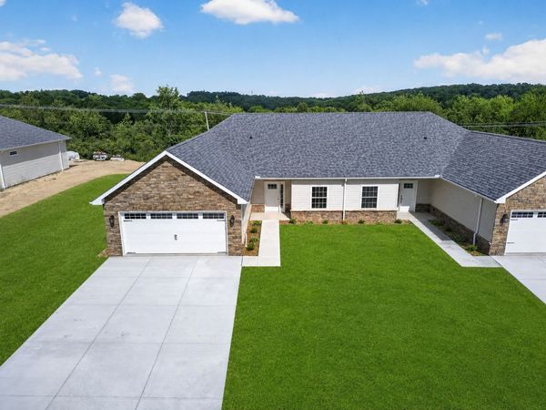 344 Cherokee Drive, Beaver Falls, PA 15010