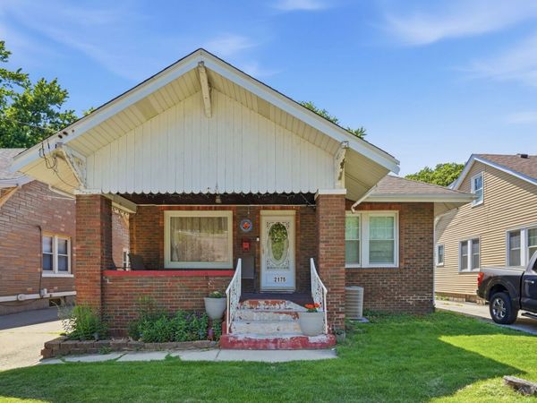2175 18TH Street , East Moline, IL 61244