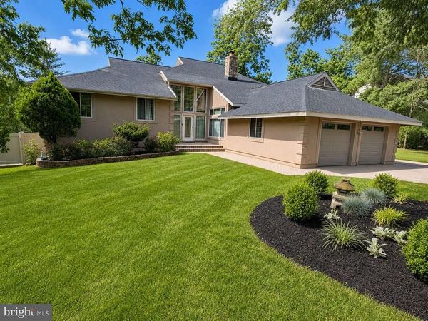 13 ROLLINGWOOD DRIVE, VOORHEES, NJ 08043