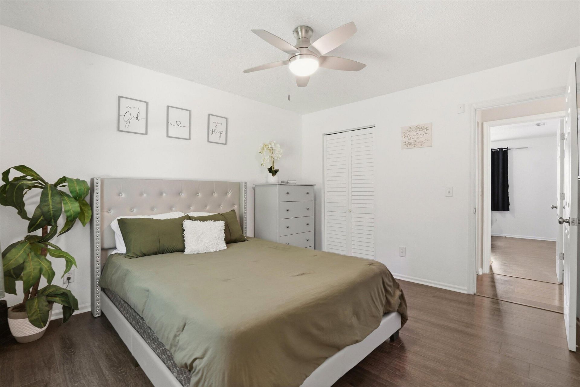 119 Clover Avenue Photo 15