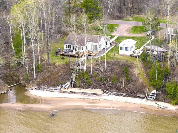 4107 Lake Park Rd, Ashland, WI 54806