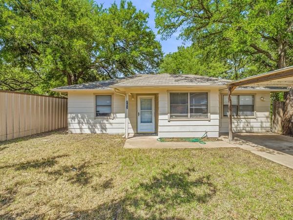 702 S Jackson Street, Stephenville, TX 76401