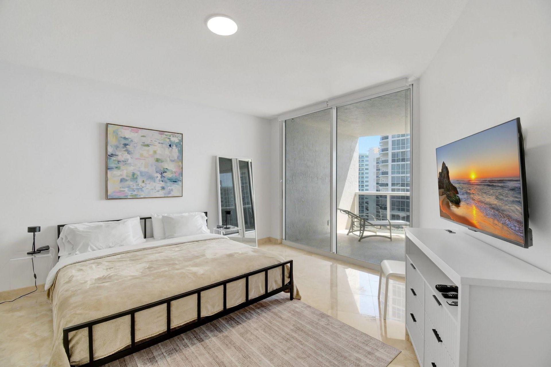 3100 N Ocean Boulevard N, Unit 1605, Fort Lauderdale, FL 33308 Photo