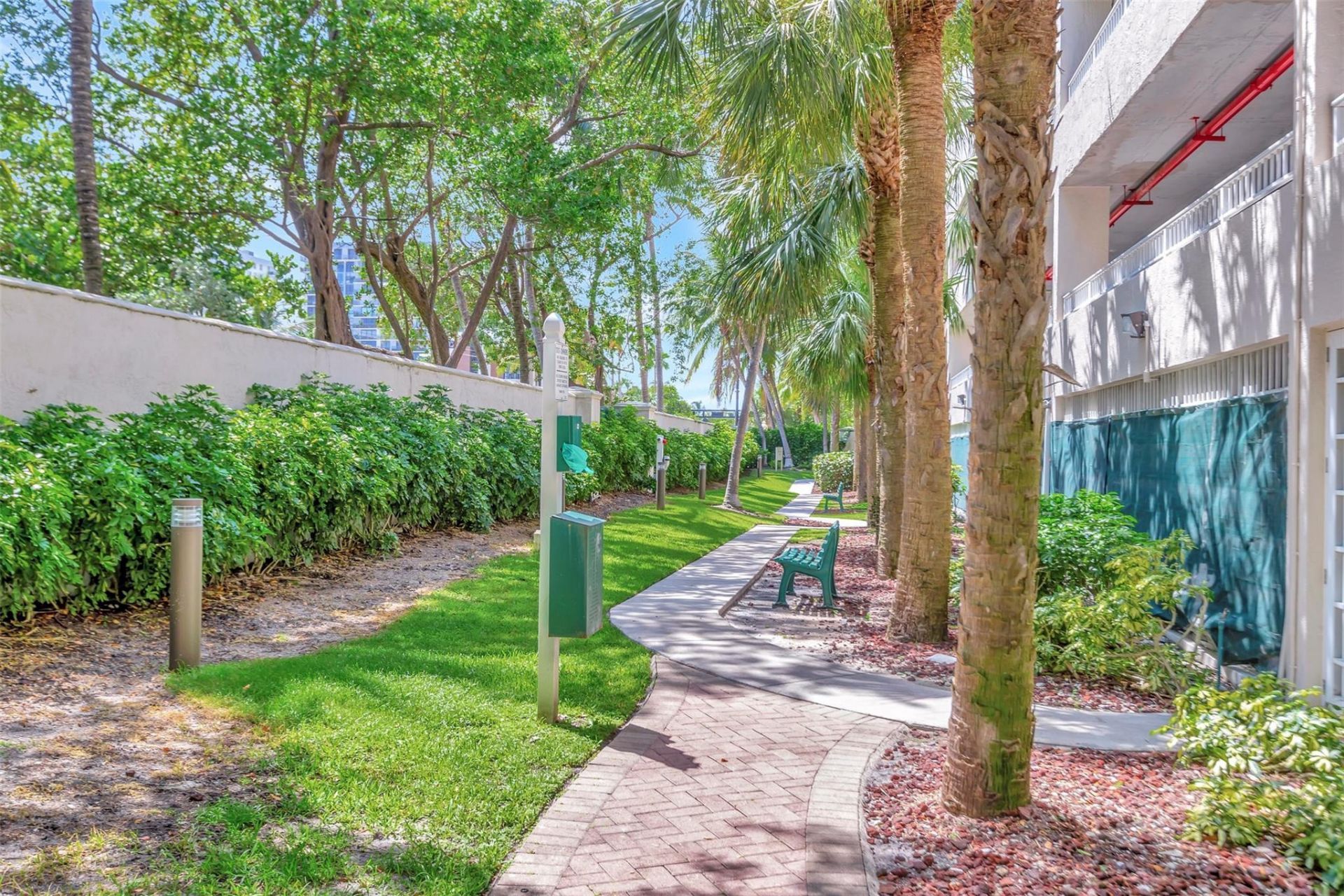 3100 N Ocean Boulevard N, Unit 1605, Fort Lauderdale, FL 33308 Photo