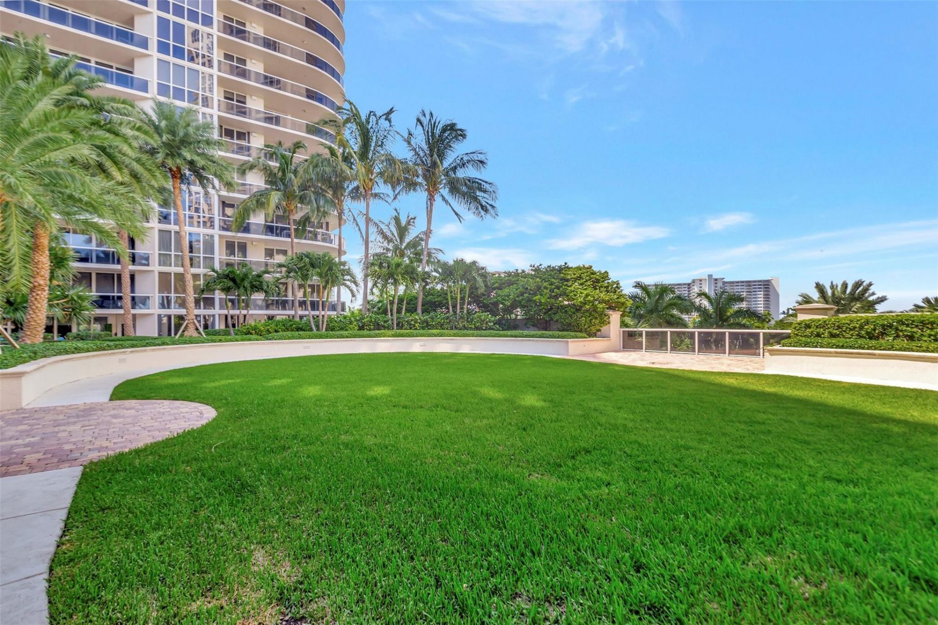 3100 N Ocean Boulevard N, Unit 1605, Fort Lauderdale, FL 33308 Photo
