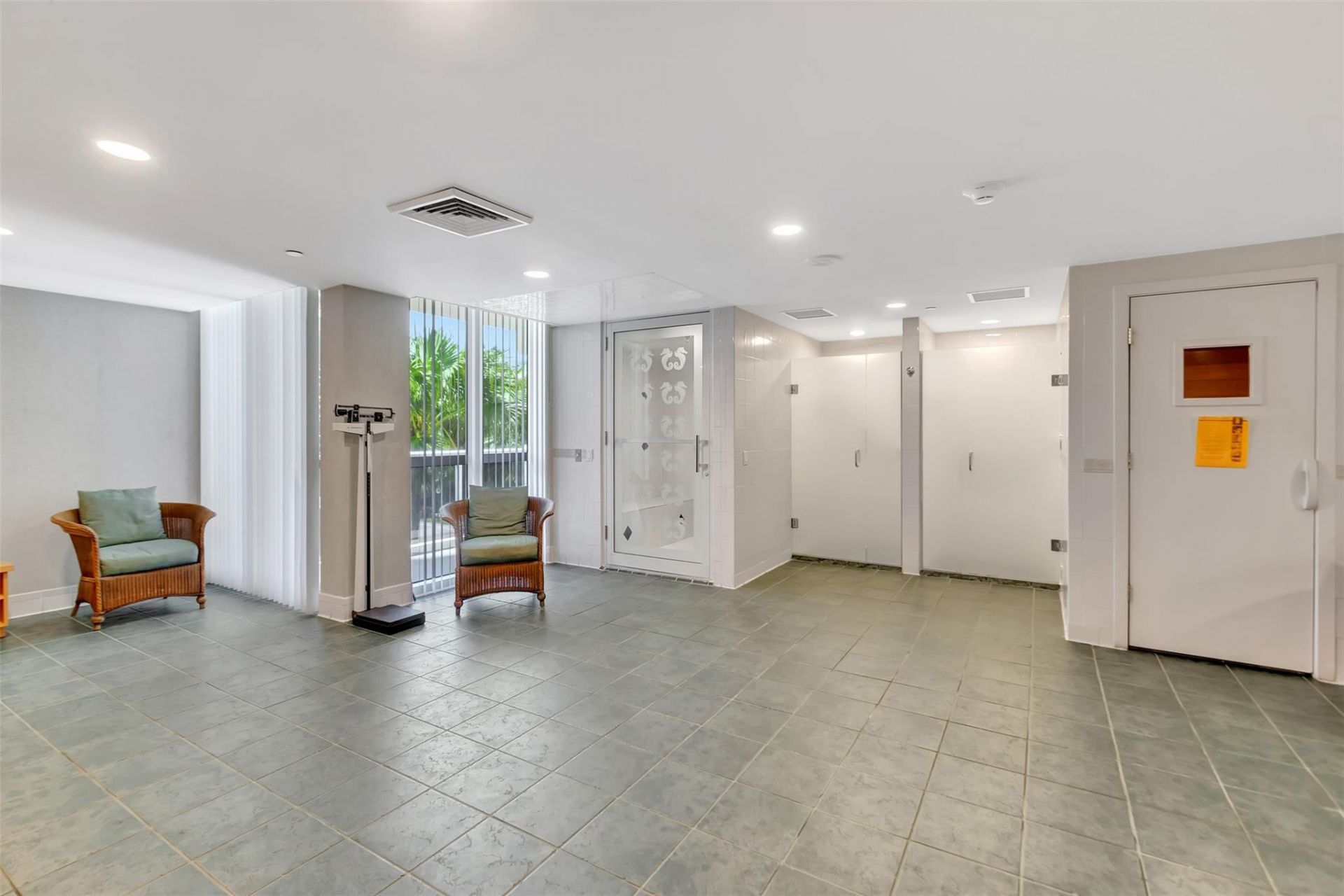 3100 N Ocean Boulevard N, Unit 1605, Fort Lauderdale, FL 33308 Photo