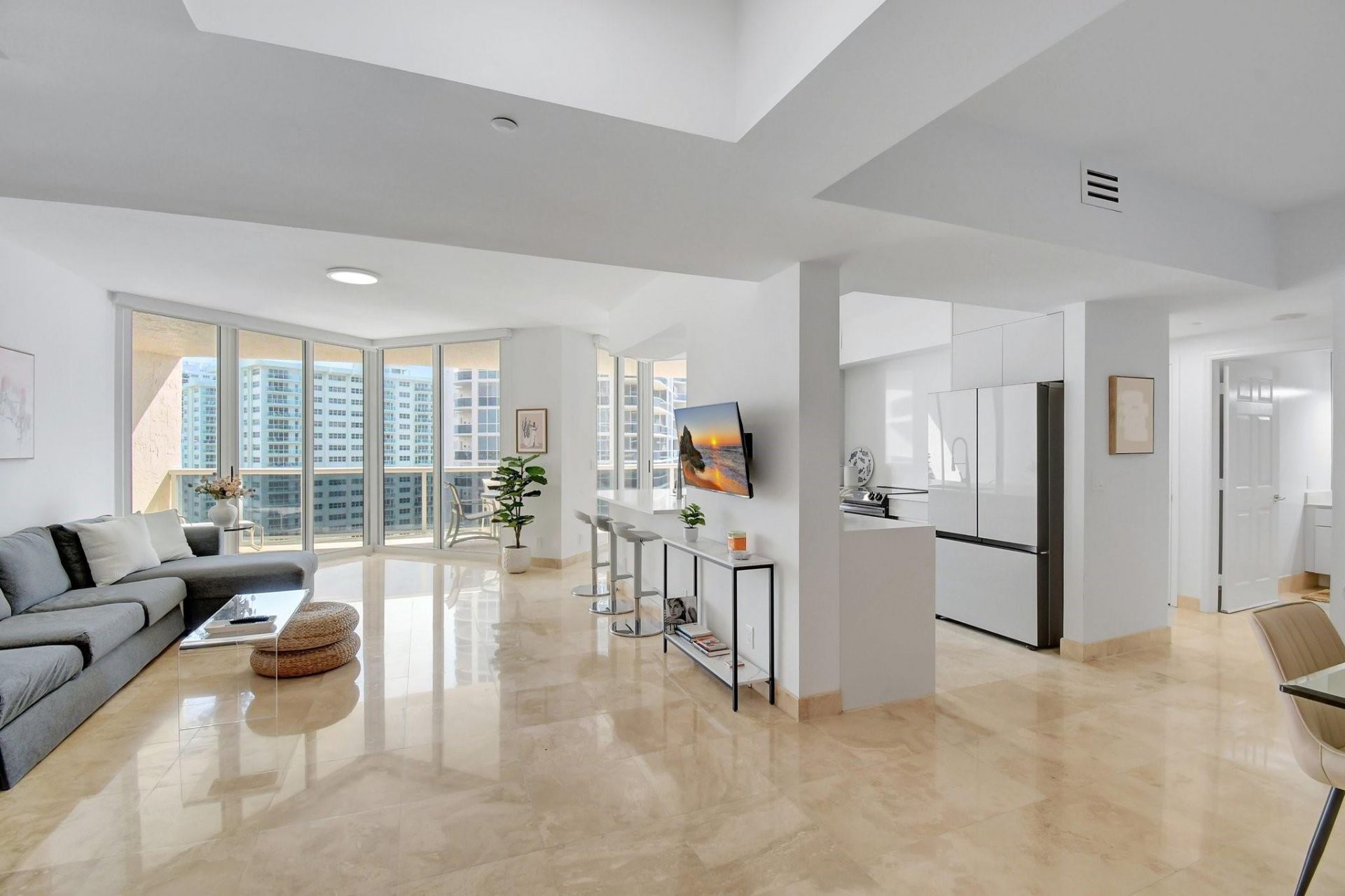 3100 N Ocean Boulevard N, Unit 1605, Fort Lauderdale, FL 33308 Photo