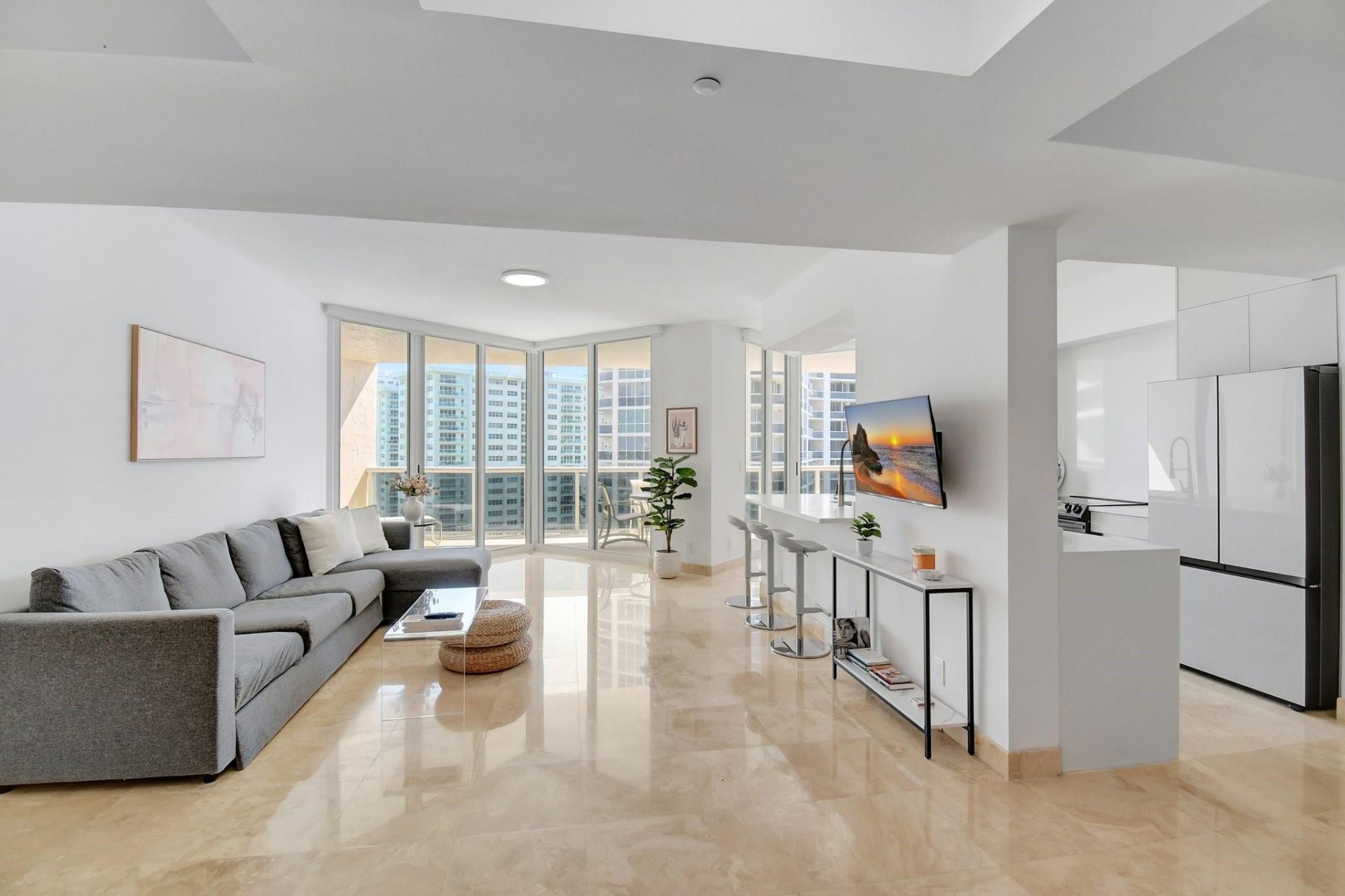 3100 N Ocean Boulevard N, Unit 1605, Fort Lauderdale, FL 33308 Photo