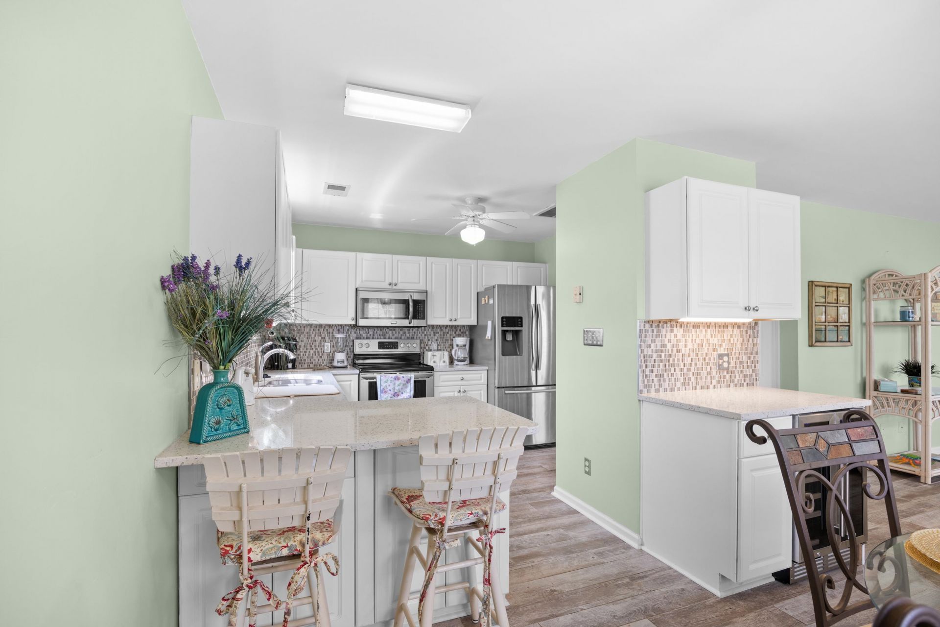 1027b Lakeside Dr.  Photo 11