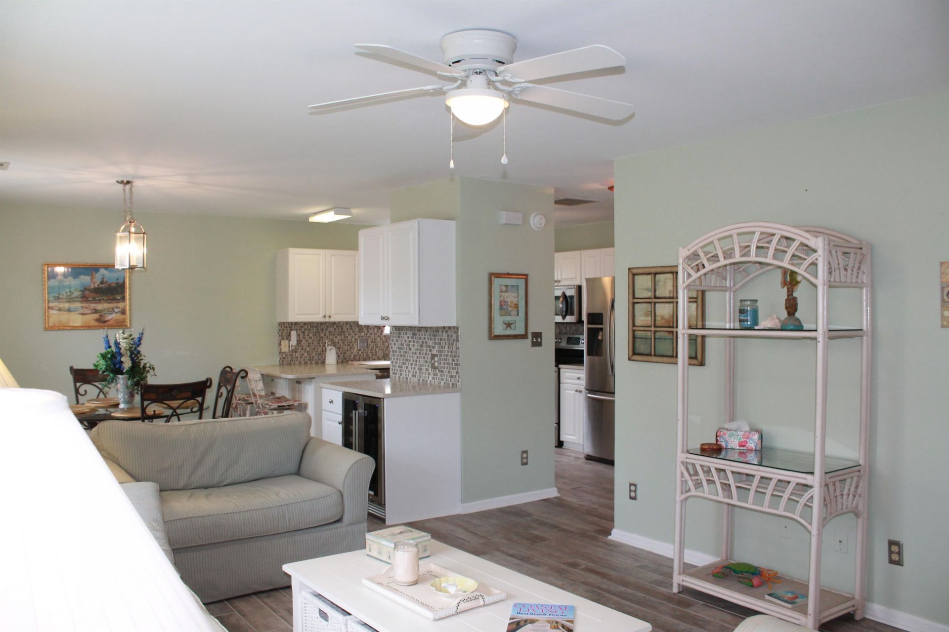 1027b Lakeside Dr.  Photo 14