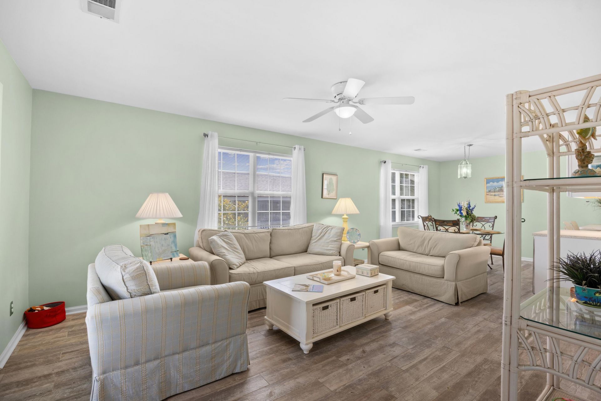 1027b Lakeside Dr.  Photo 16