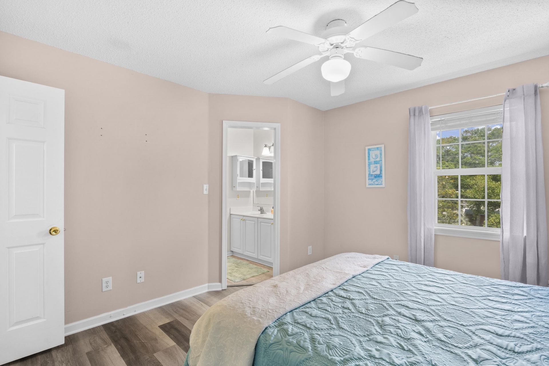 1027b Lakeside Dr.  Photo 23