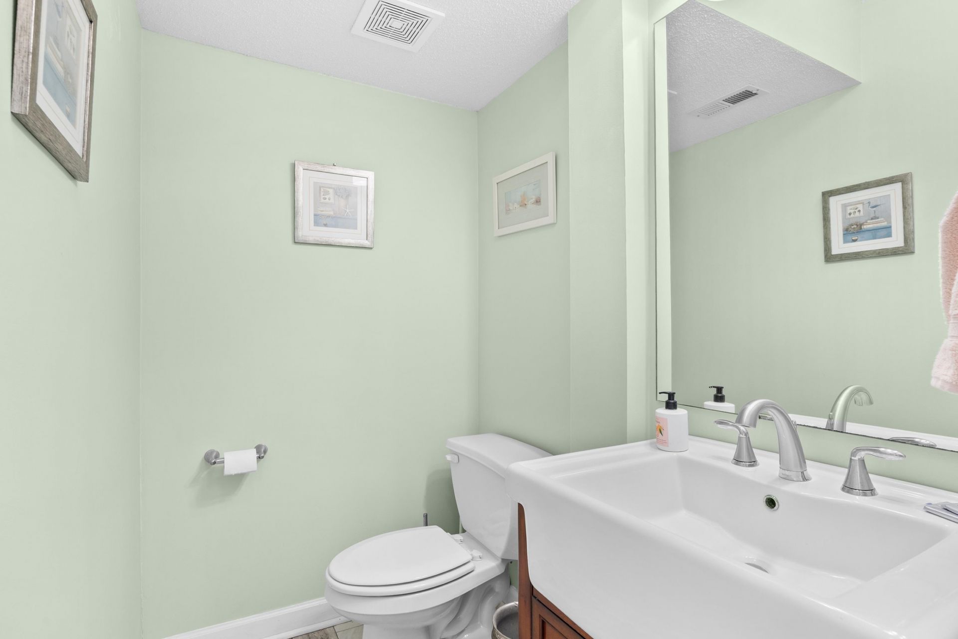 1027b Lakeside Dr.  Photo 27