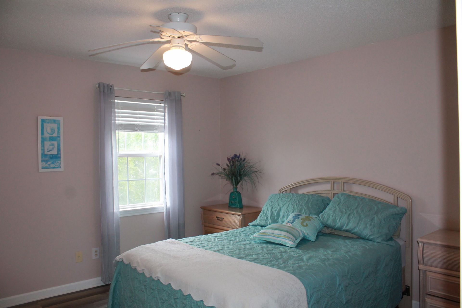 1027b Lakeside Dr.  Photo 37