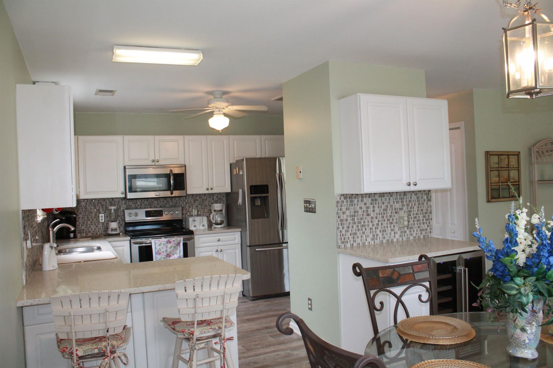 1027b Lakeside Dr.  Photo 6