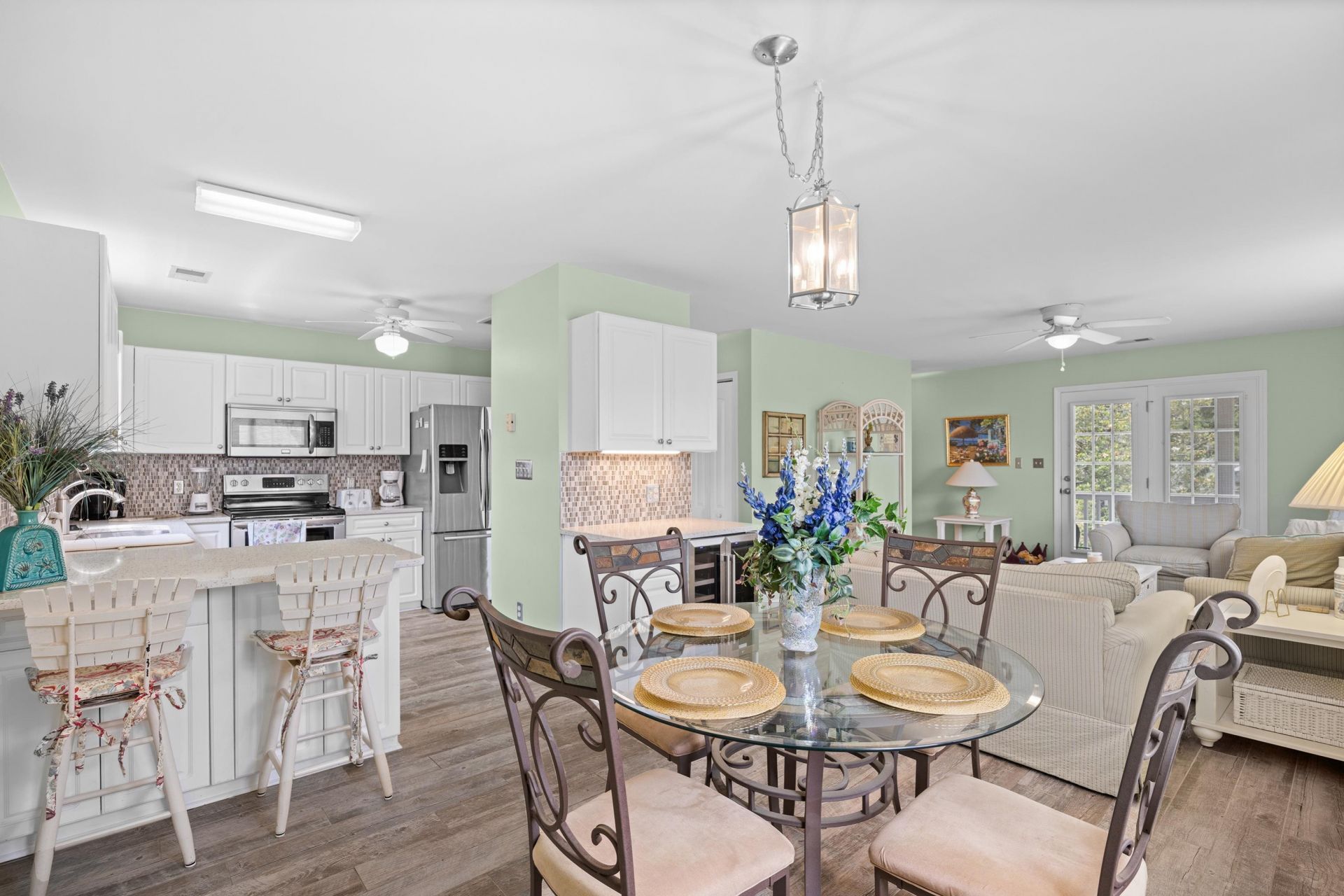 1027b Lakeside Dr.  Photo 8