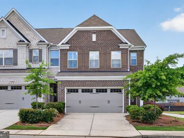 1192 Lanier Willow Path, Buford, GA 30518