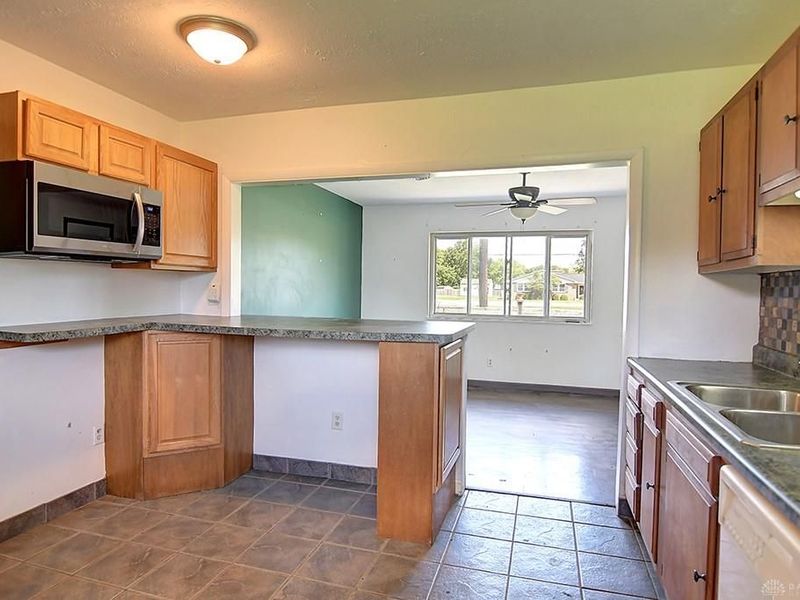 6305 S Dixie Highway, Franklin Township, OH 45005 Photo 10