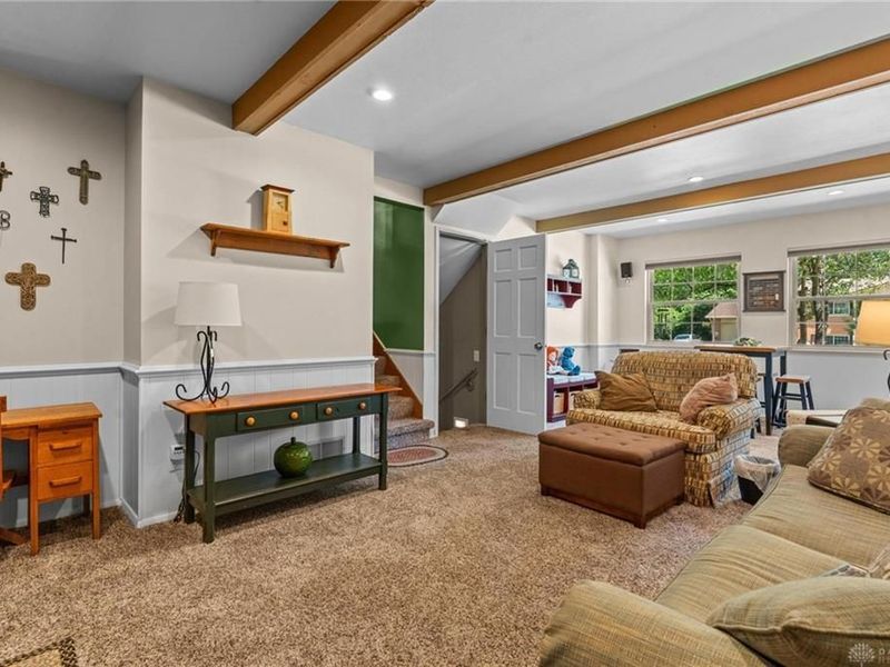 623 Silverleaf Drive, Riverside, OH 45431 Photo 31